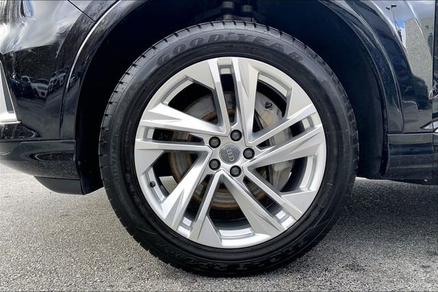 Used 2020 Audi Q7 3.0T Premium image 10