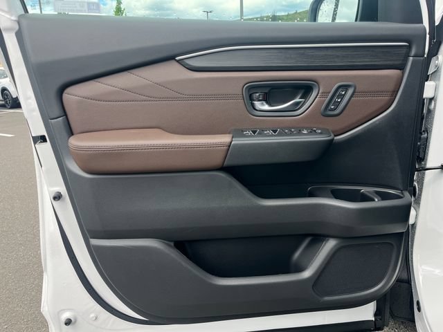 New 2026 Honda Pilot Touring image 19