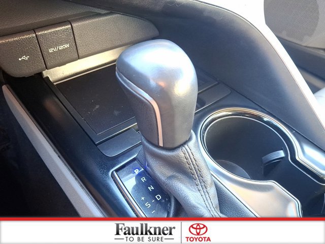 Certified 2020 Toyota Camry SE image 14