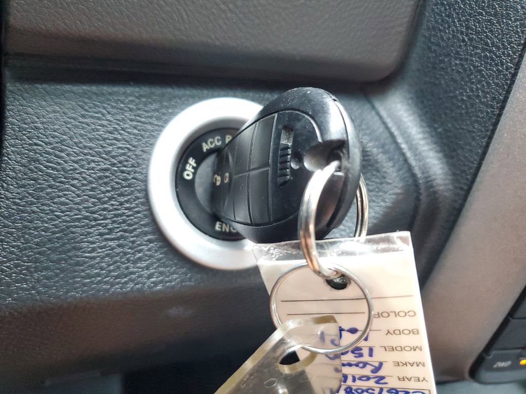 Used 2016 RAM 1500 Express w/ Popular Equipment Group AWD/4WD image 22