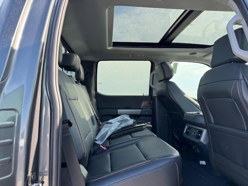 New 2026 Ford F350 Lariat w/ Lariat Ultimate Package image 14