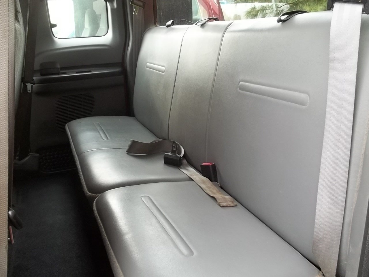 Used 2006 Ford F250 XL AWD/4WD image 9