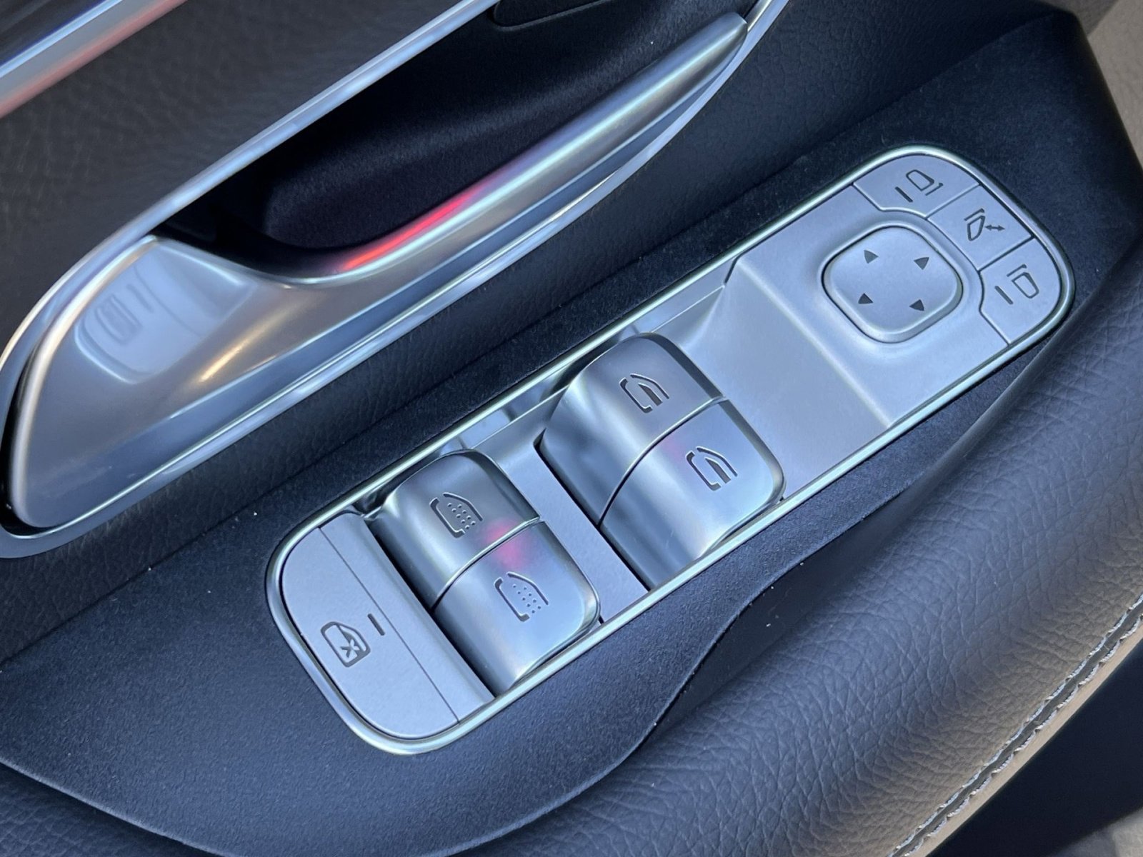 New 2026 Mercedes-Benz GLS 450 GLS 450 image 13