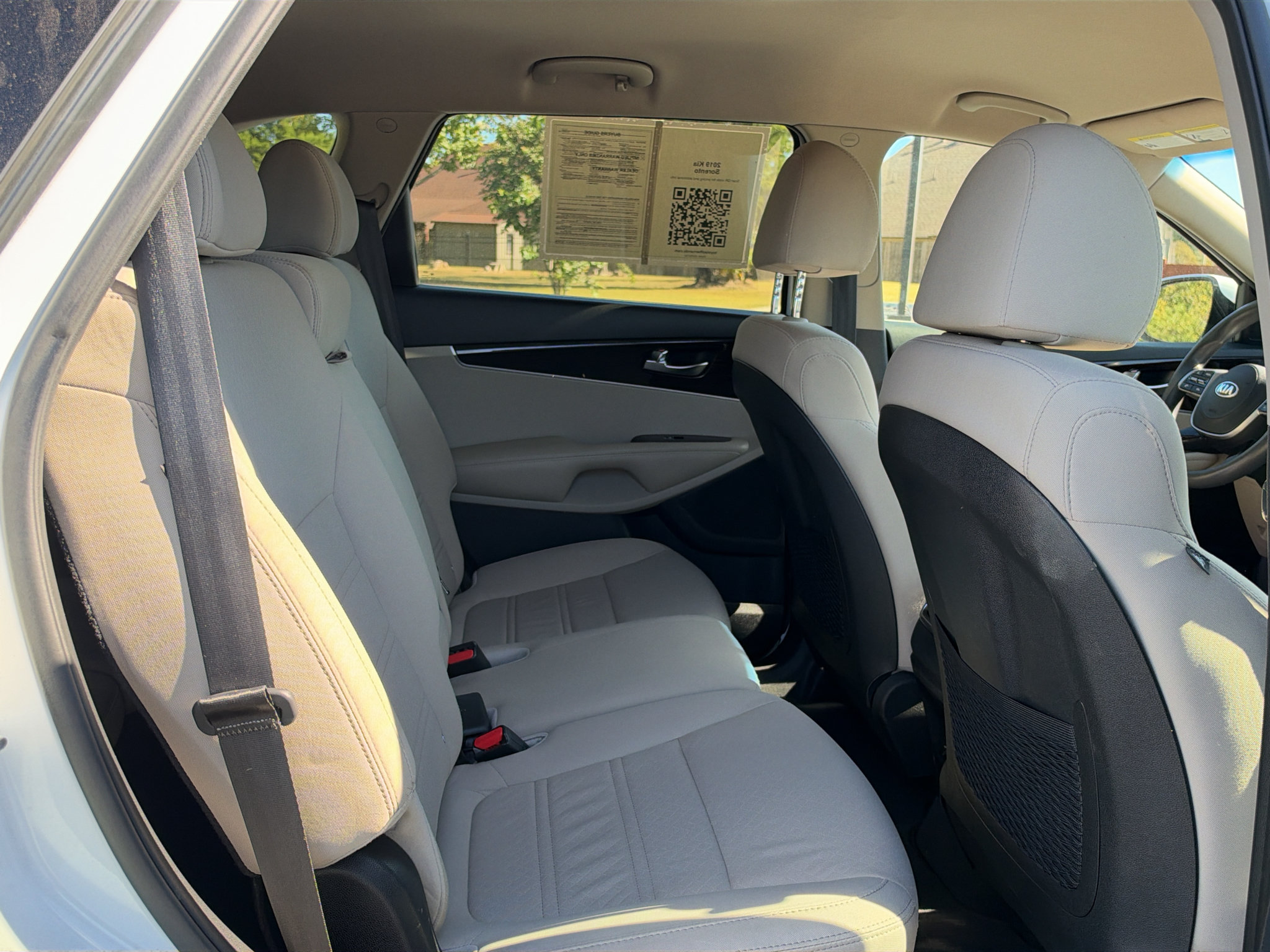 Used 2019 Kia Sorento AWD V6 image 16