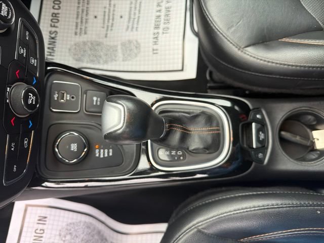 Used 2019 Jeep Compass Limited AWD/4WD image 19