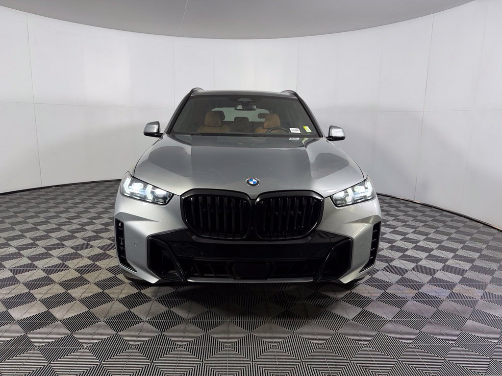 Used 2024 BMW X5 sDrive40i w/ M Sport Package RWD image 8