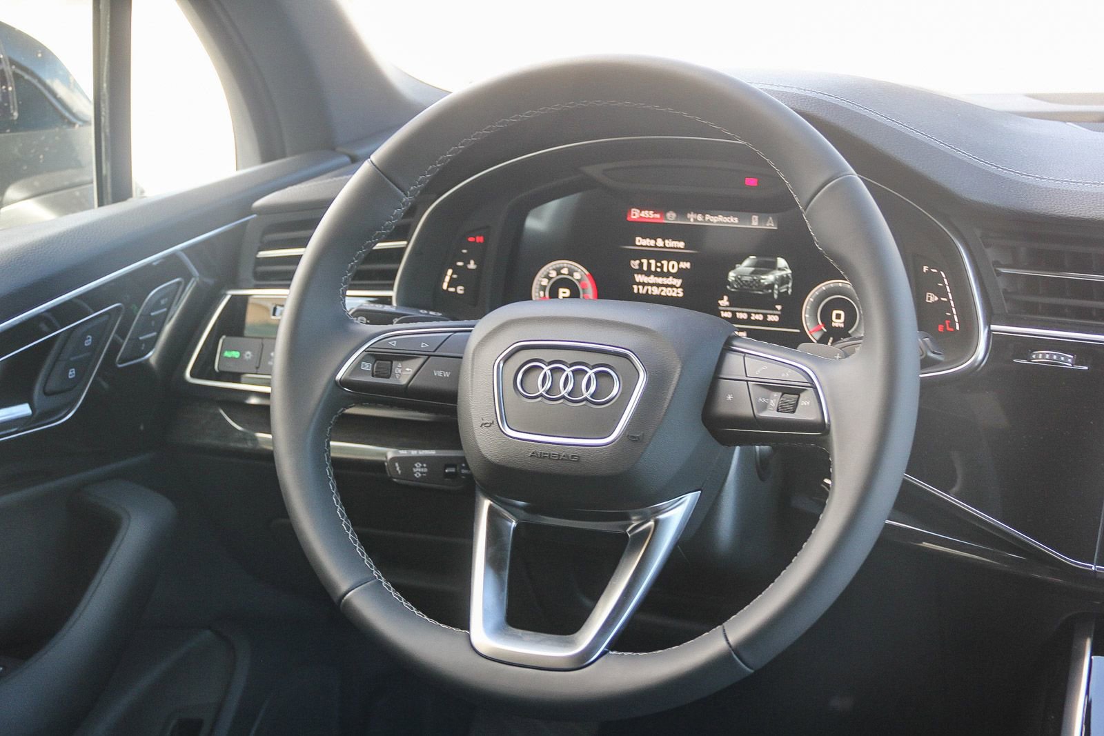 New 2025 Audi Q7 3.0T Premium image 15