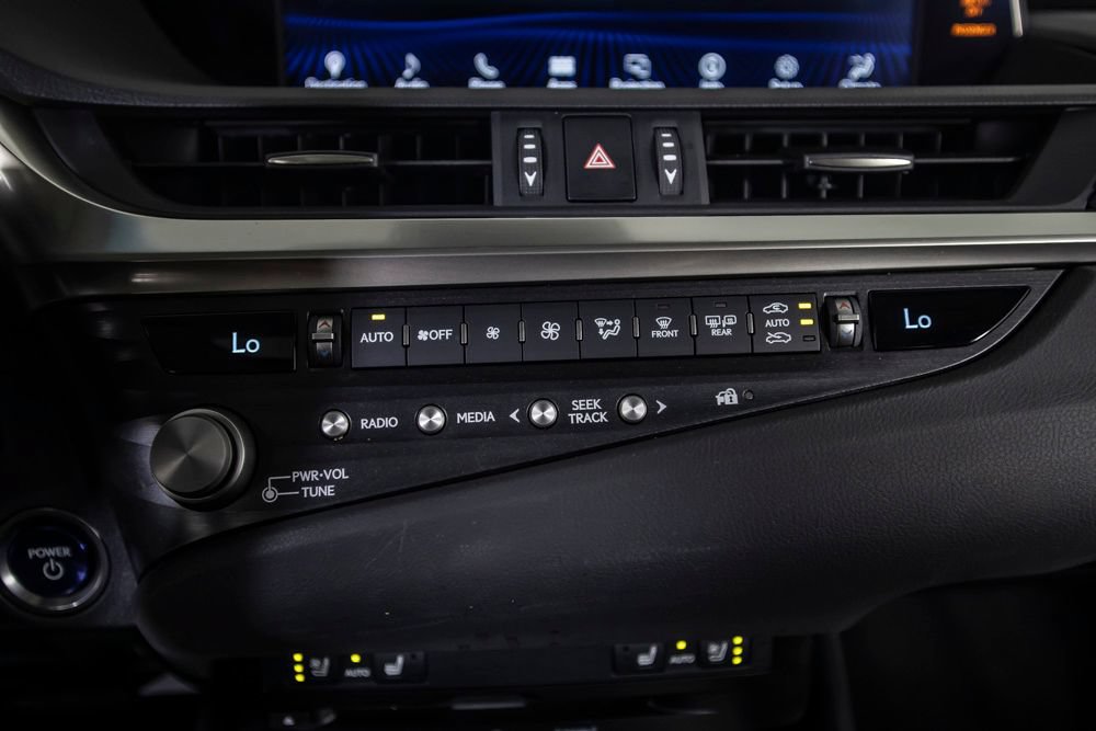 Used 2021 Lexus ES 300h w/ Premium Package FWD image 29