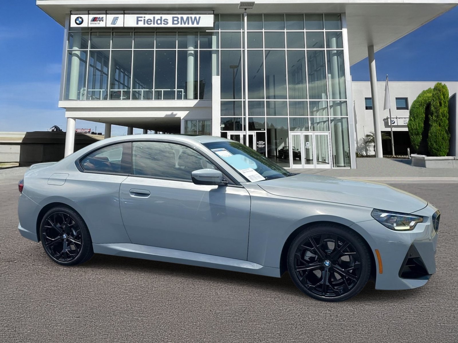Used 2025 BMW 230i Coupe w/ M Sport Package RWD image 1