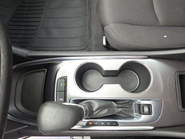 Used 2024 Chevrolet Malibu LT FWD image 33