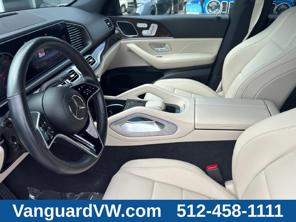 Used 2025 Mercedes-Benz GLE 450 4MATIC w/ Warmth & Comfort Package image 10