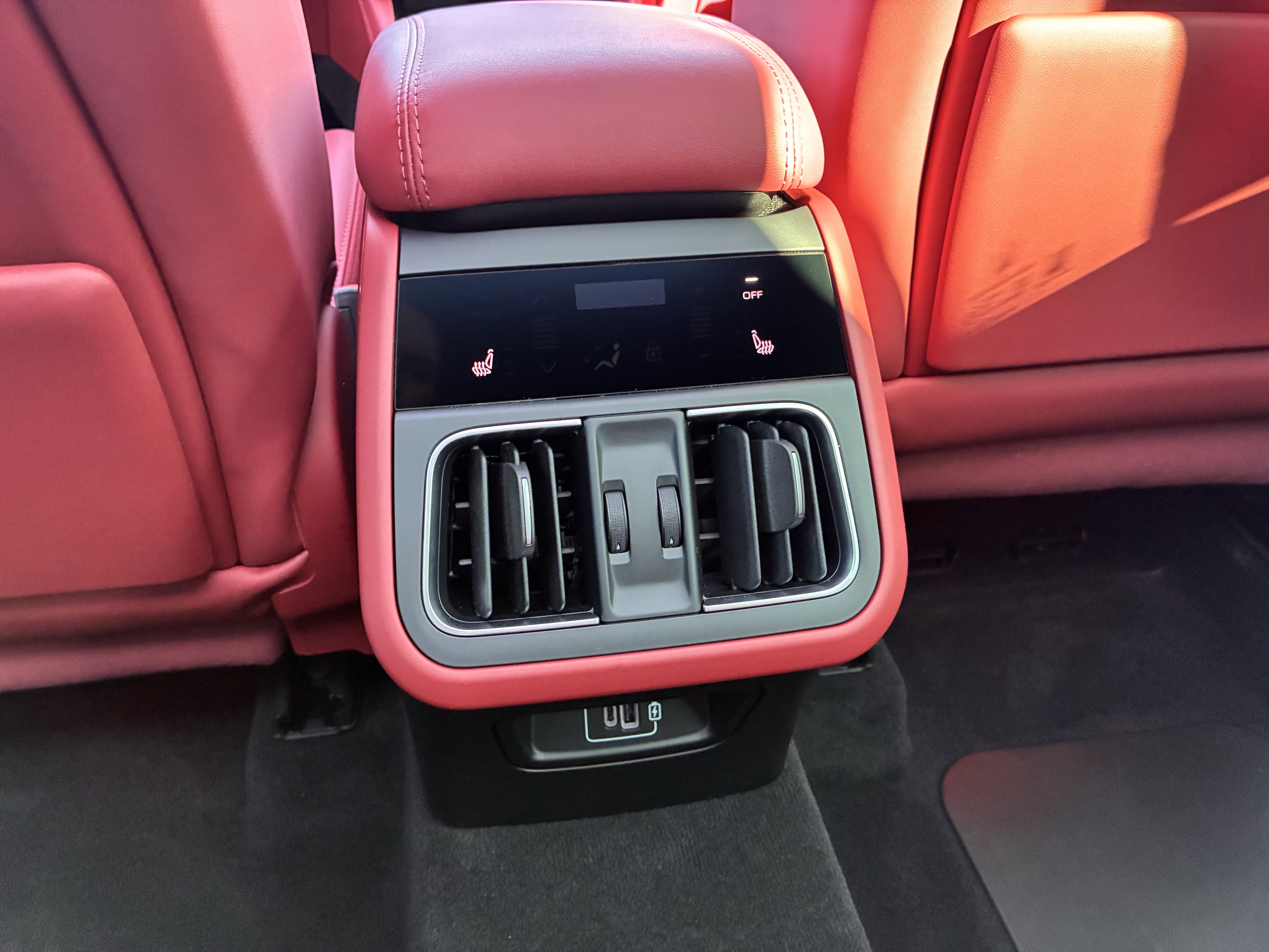 New 2025 Maserati Grecale Modena image 34