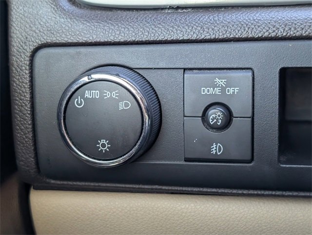 Used 2013 GMC Yukon XL Denali image 24