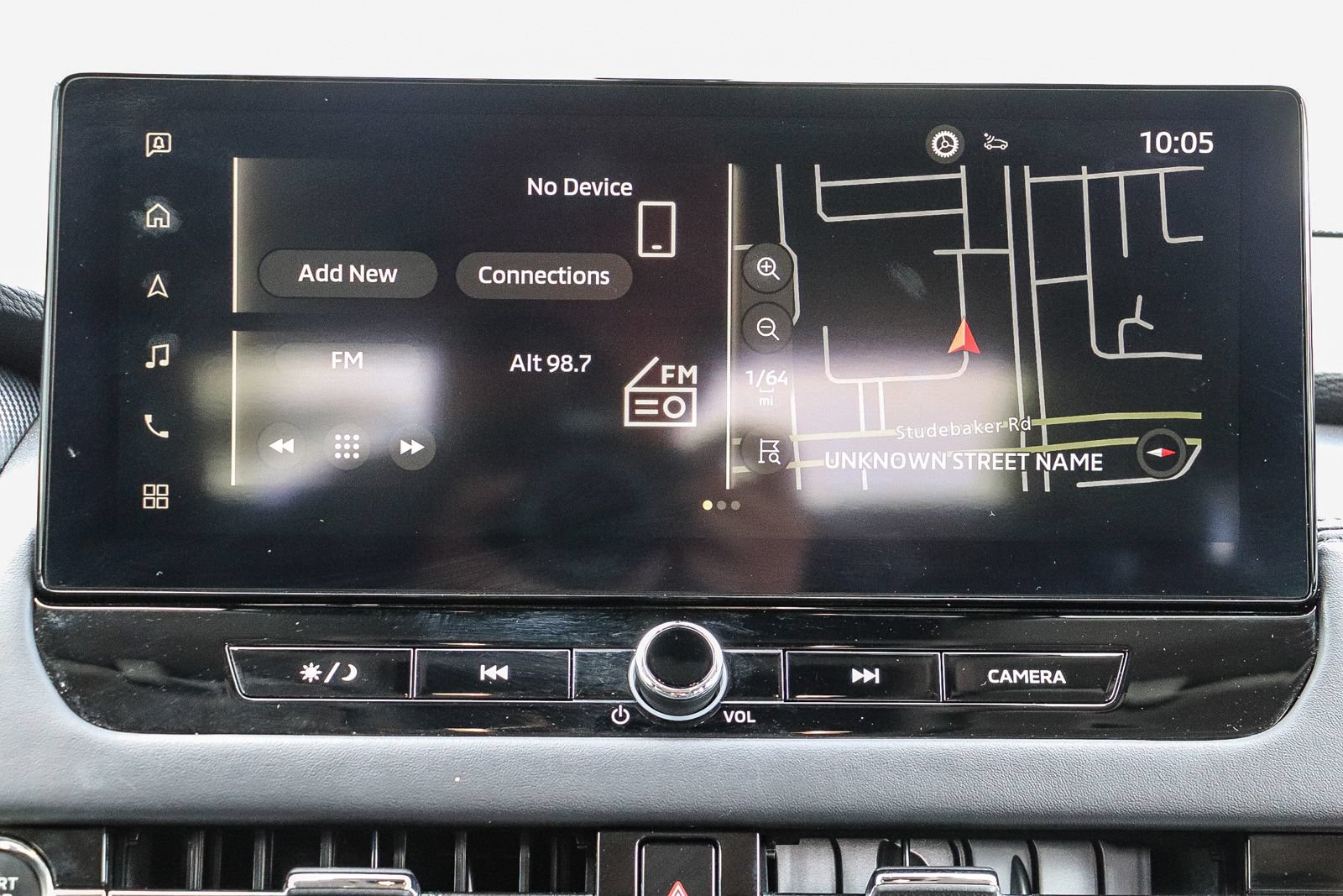 Used 2025 Mitsubishi Outlander SE FWD image 15