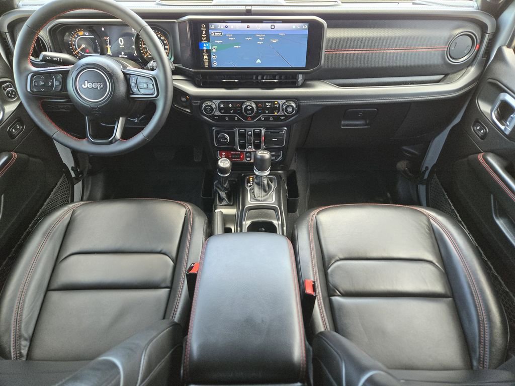 Used 2024 Jeep Wrangler Unlimited Rubicon AWD/4WD image 26