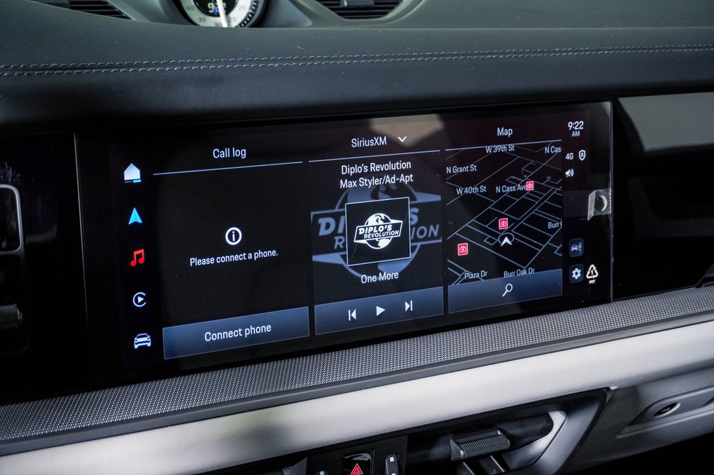 Certified 2025 Porsche Cayenne Coupe image 22