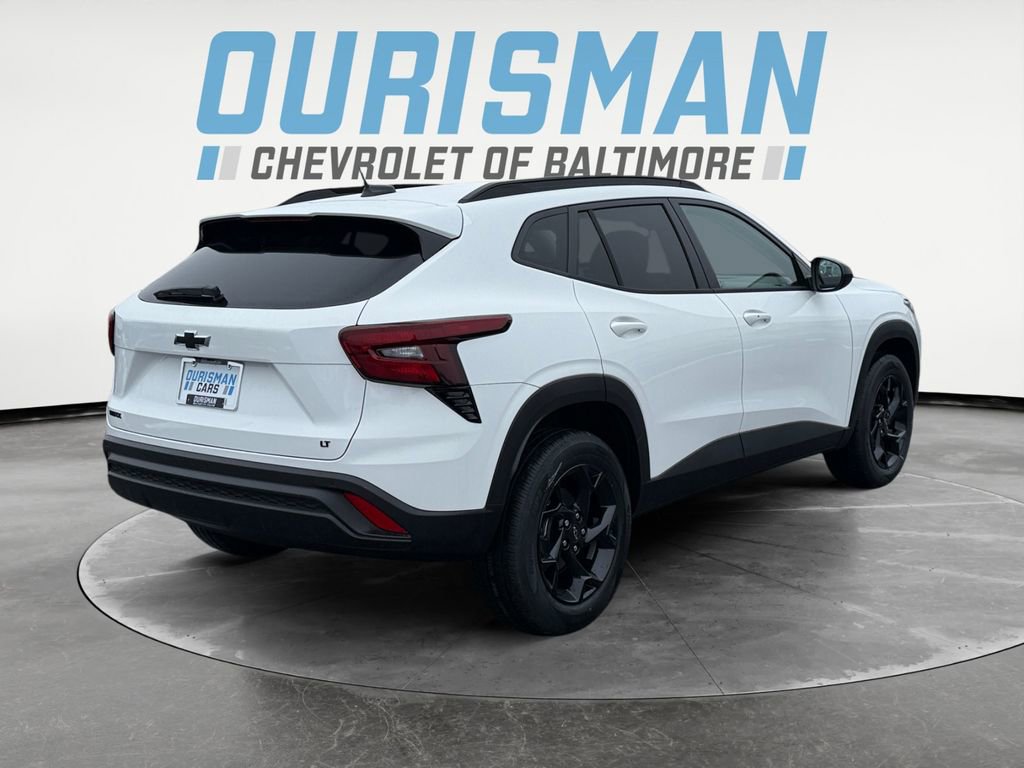 New 2026 Chevrolet Trax LT w/ Sunroof Package FWD image 6