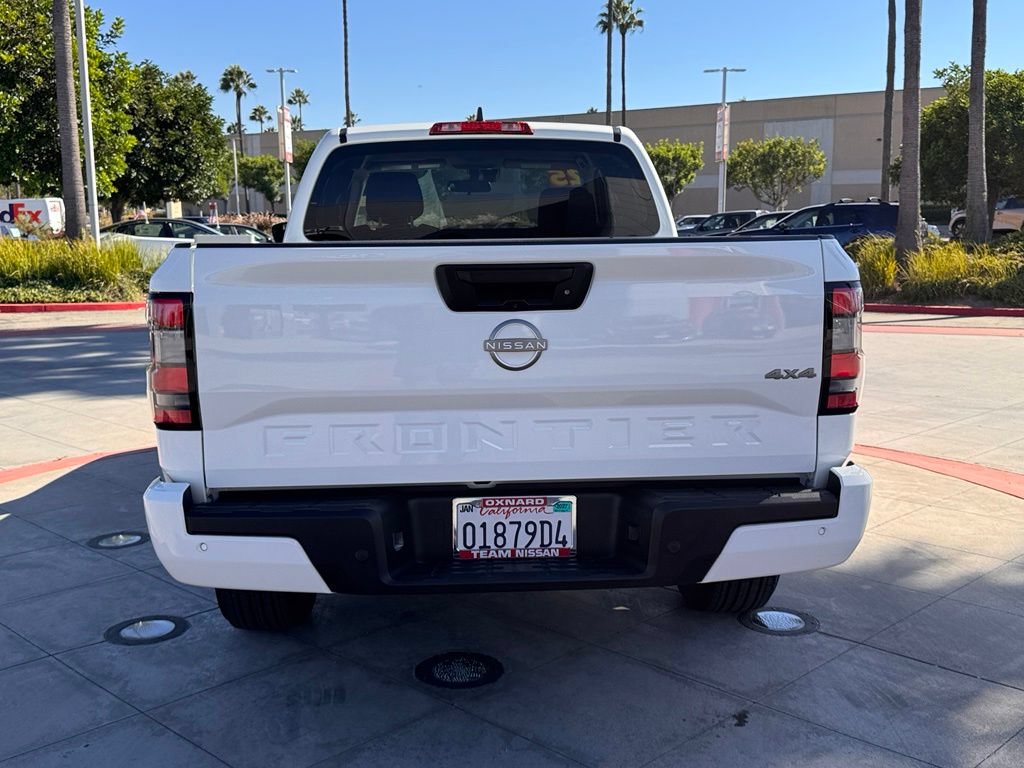 Certified 2025 Nissan Frontier SV AWD/4WD image 7