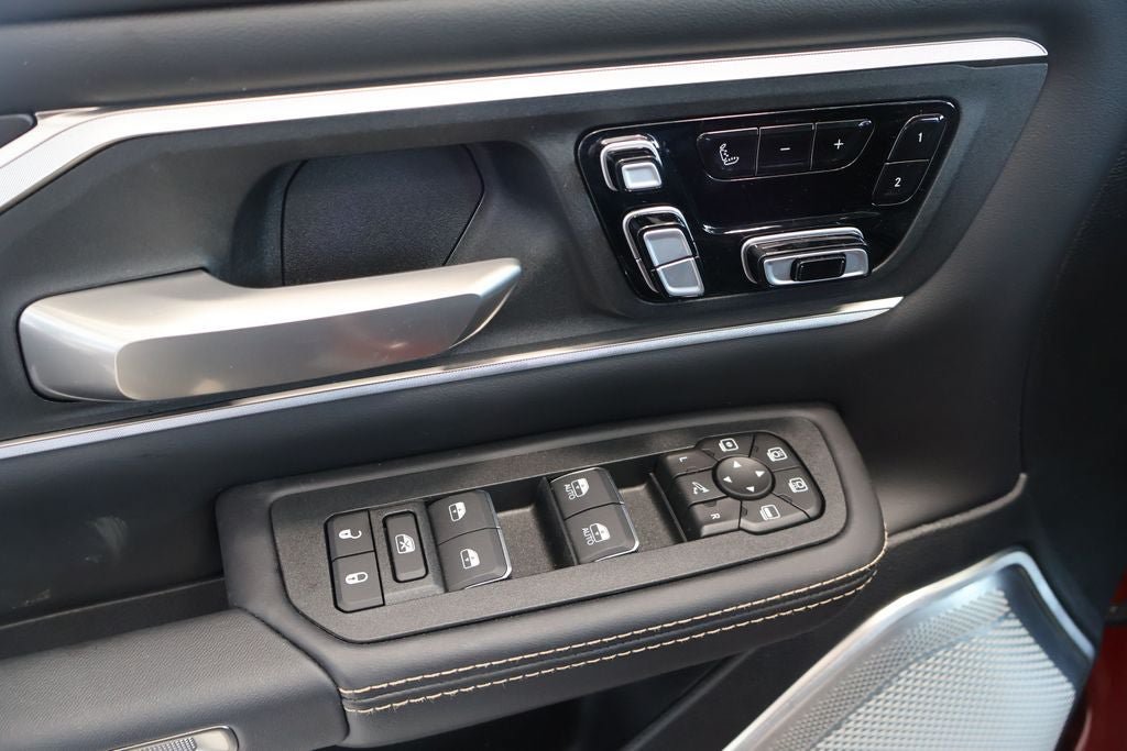 New 2026 RAM 1500 Tungsten AWD/4WD image 10