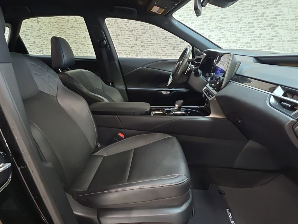 Used 2023 Lexus RX 350 FWD image 8