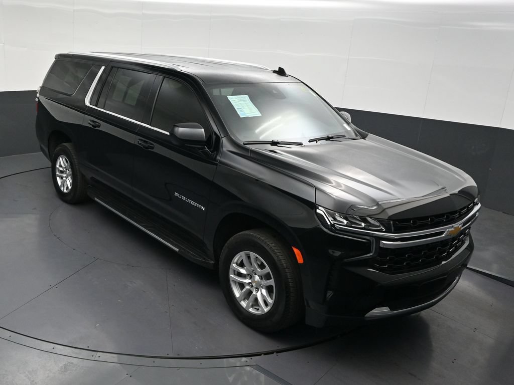Used 2024 Chevrolet Suburban LS RWD image 22