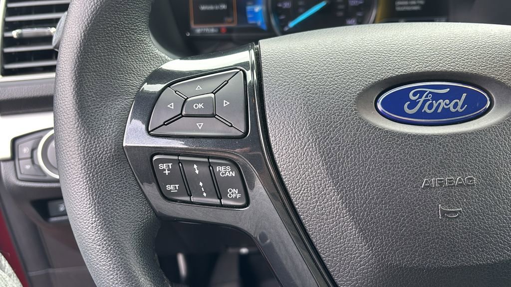 Used 2018 Ford Explorer XLT w/ Equipment Group 202A image 17