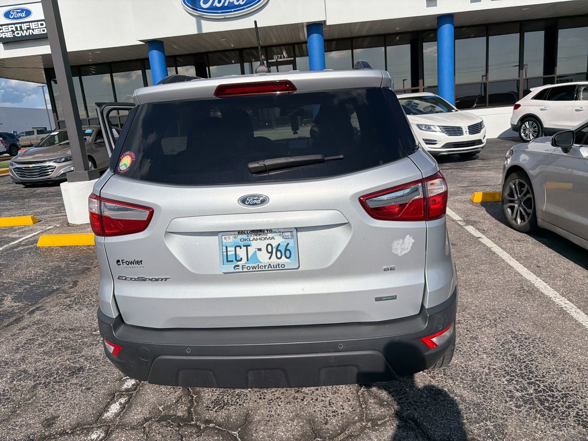 Used 2020 Ford EcoSport SE w/ SE Convenience Package FWD image 9
