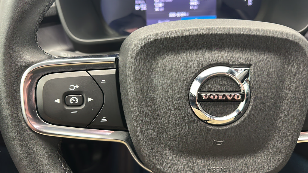 Used 2023 Volvo C40 P8 Recharge Plus AWD/4WD image 19