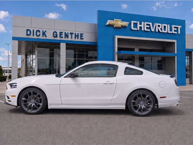 Used 2014 Ford Mustang Coupe RWD image 7
