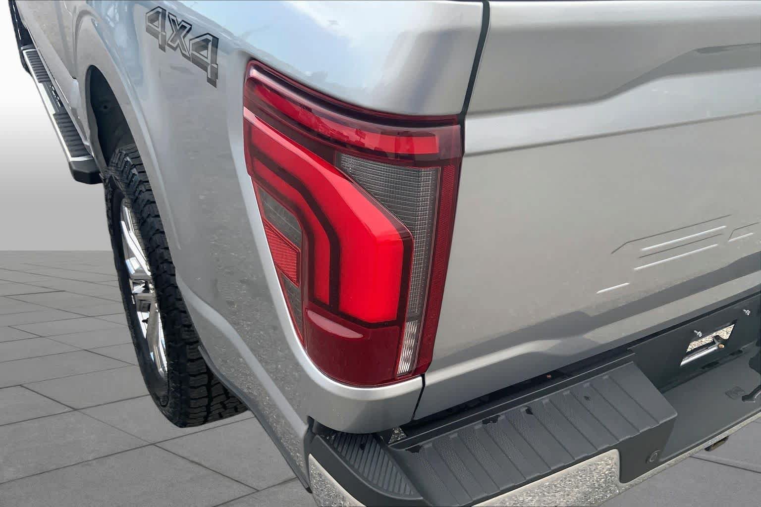 Certified 2024 Ford F150 Lariat AWD/4WD image 29