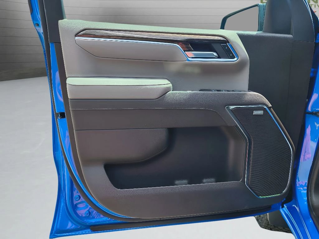 New 2025 Chevrolet Silverado 1500 LT Trail Boss w/ Convenience Package II image 16