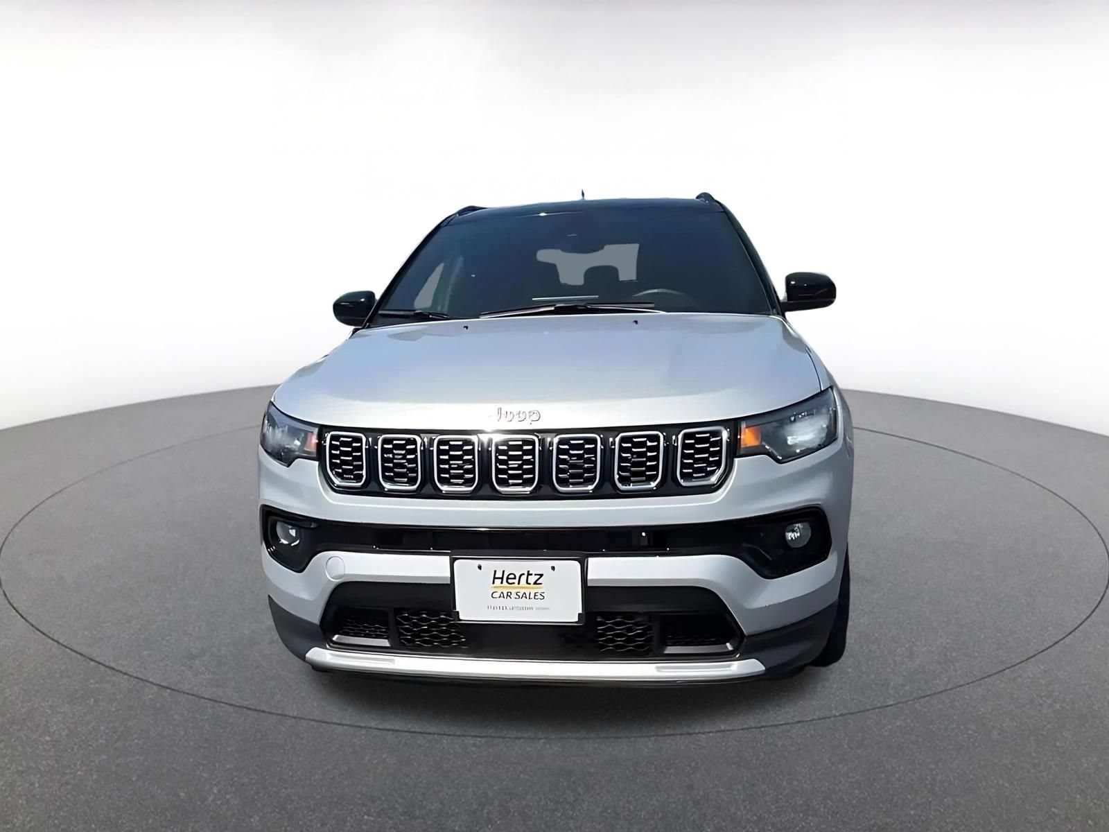 Used 2025 Jeep Compass Limited AWD/4WD image 4