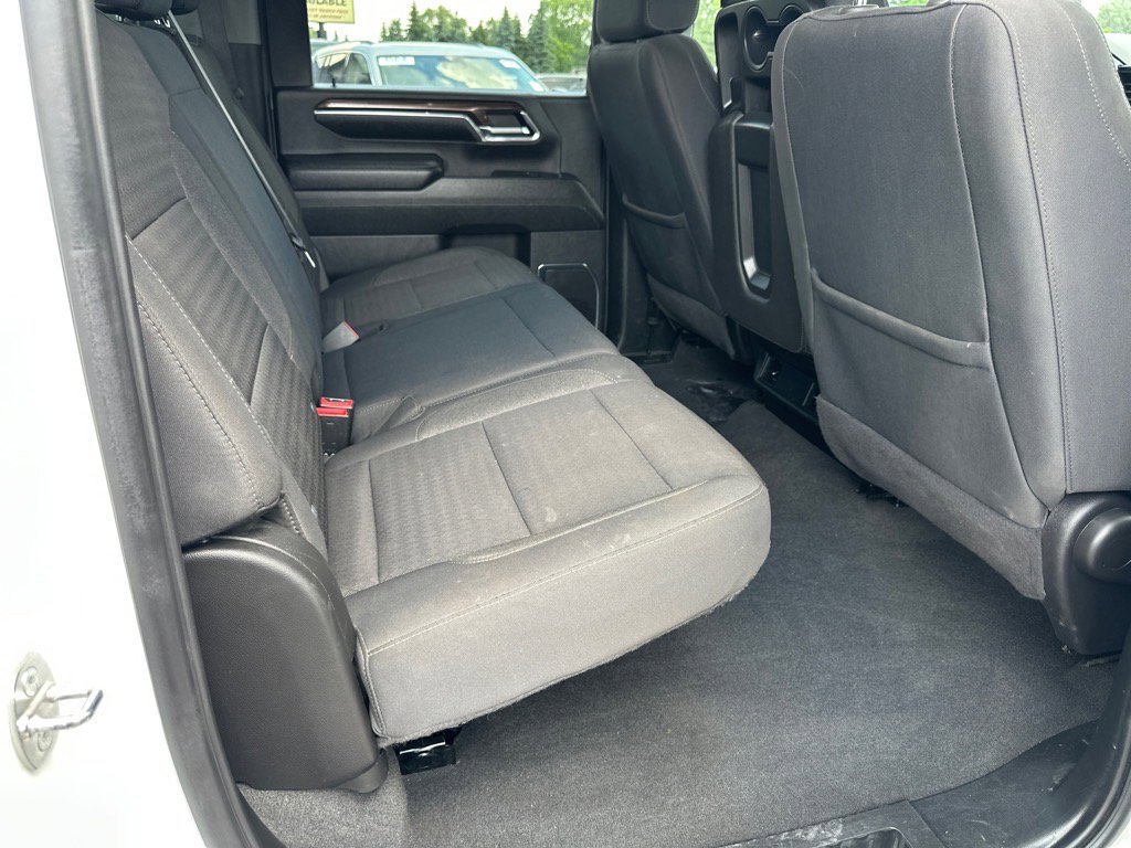 Used 2024 Chevrolet Silverado 2500 LT image 22