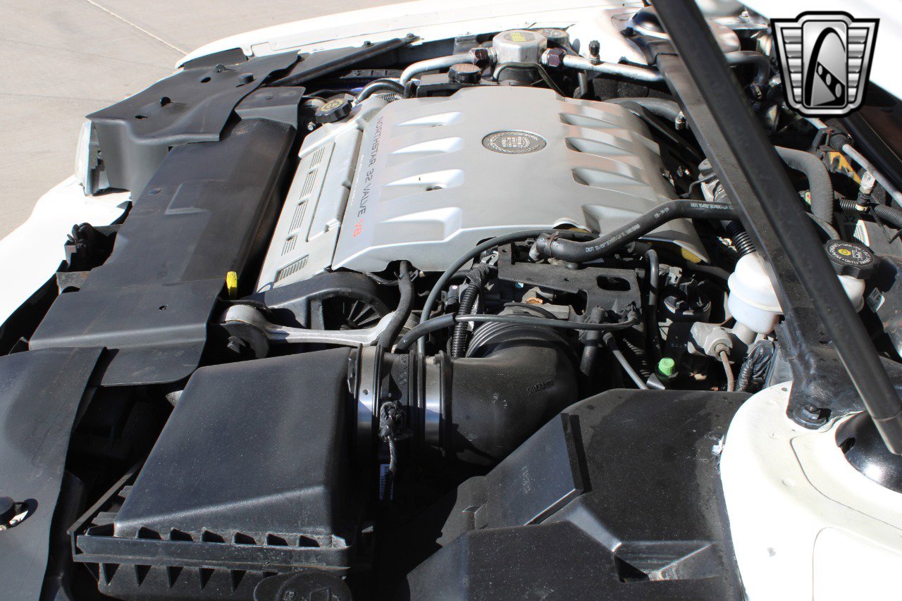 Used 2002 Cadillac Eldorado Touring w/ Preffered Equipment Group image 26