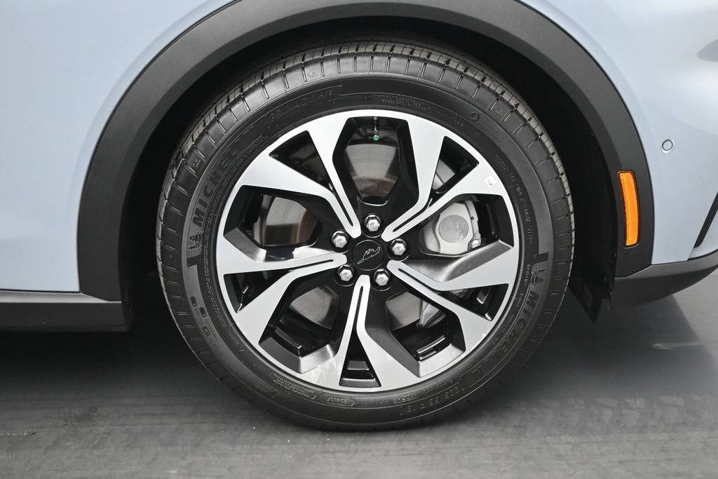 Certified 2024 Ford Mustang Mach-E Select RWD image 22