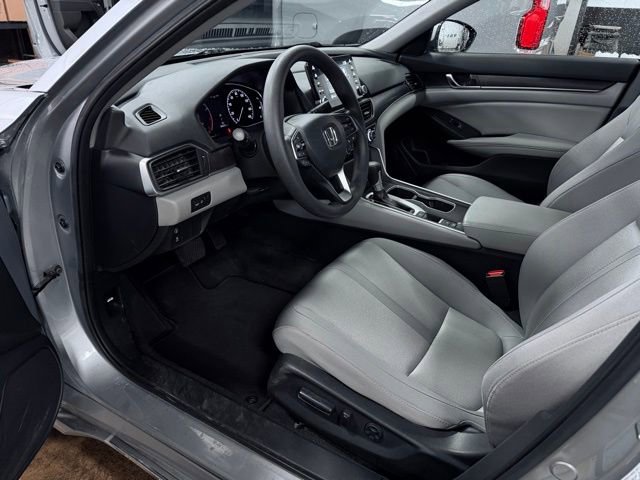 Used 2019 Honda Accord EX image 17