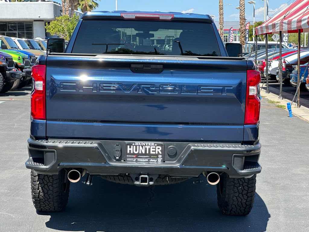 Used 2021 Chevrolet Silverado 1500 LT Trail Boss w/ Bed Protection Package AWD/4WD image 6