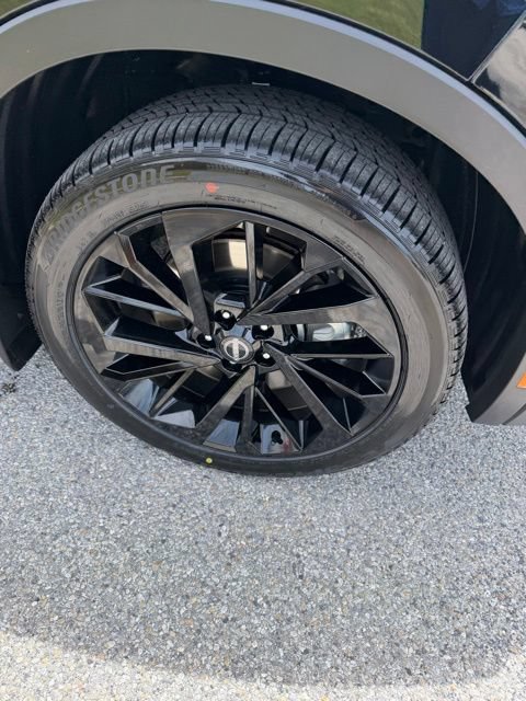 New 2026 Nissan Rogue SL AWD/4WD image 11