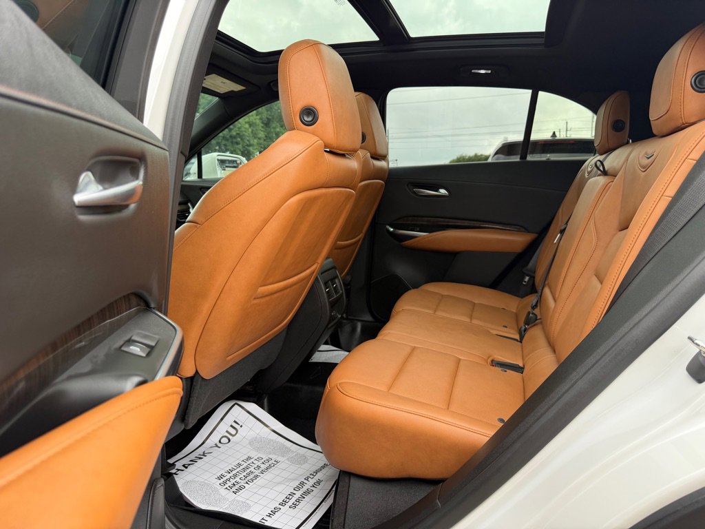 Used 2019 Cadillac XT4 Premium Luxury AWD/4WD image 15