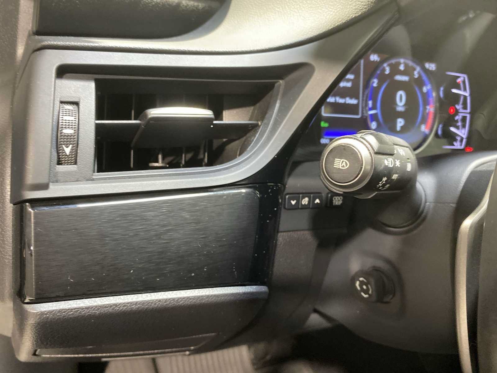 Used 2024 Lexus ES 350 w/ Premium Package FWD image 24
