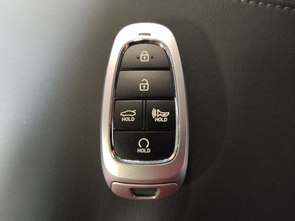 Used 2023 Hyundai Sonata SEL FWD image 32