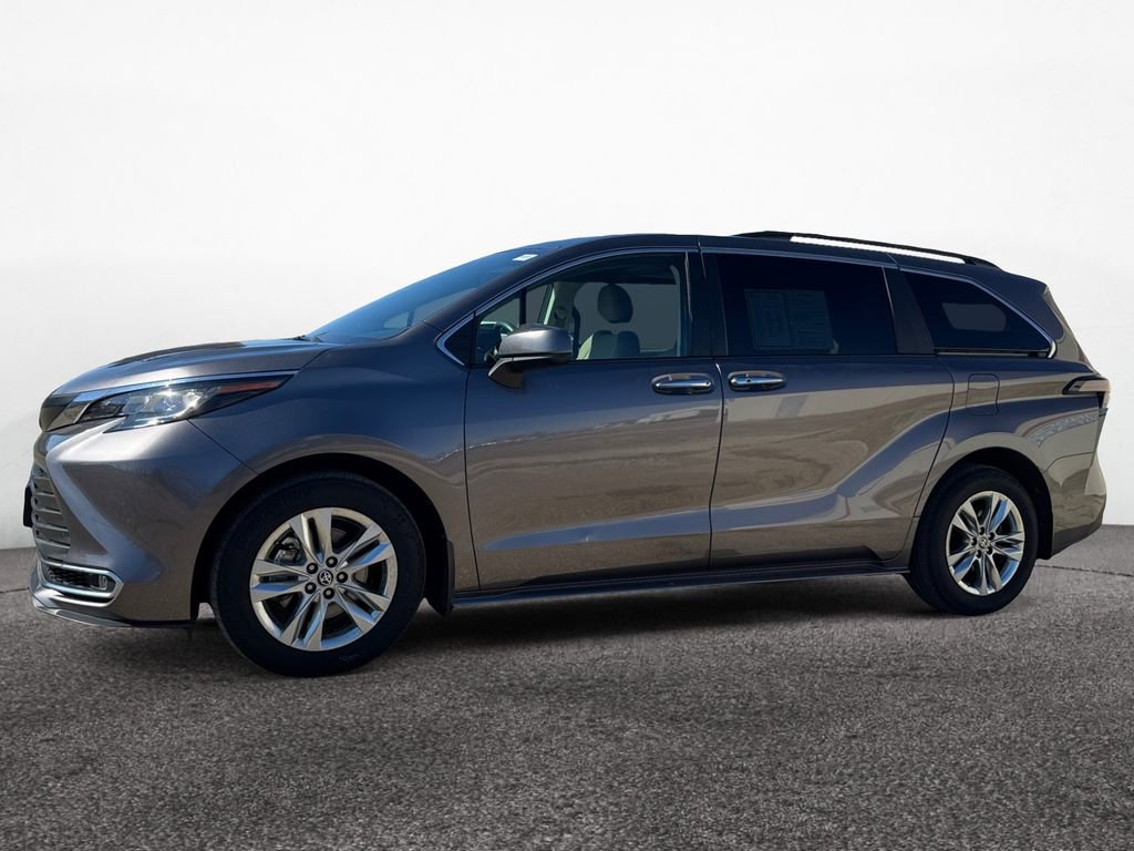 Certified 2023 Toyota Sienna XLE w/ XLE Plus Package image 42