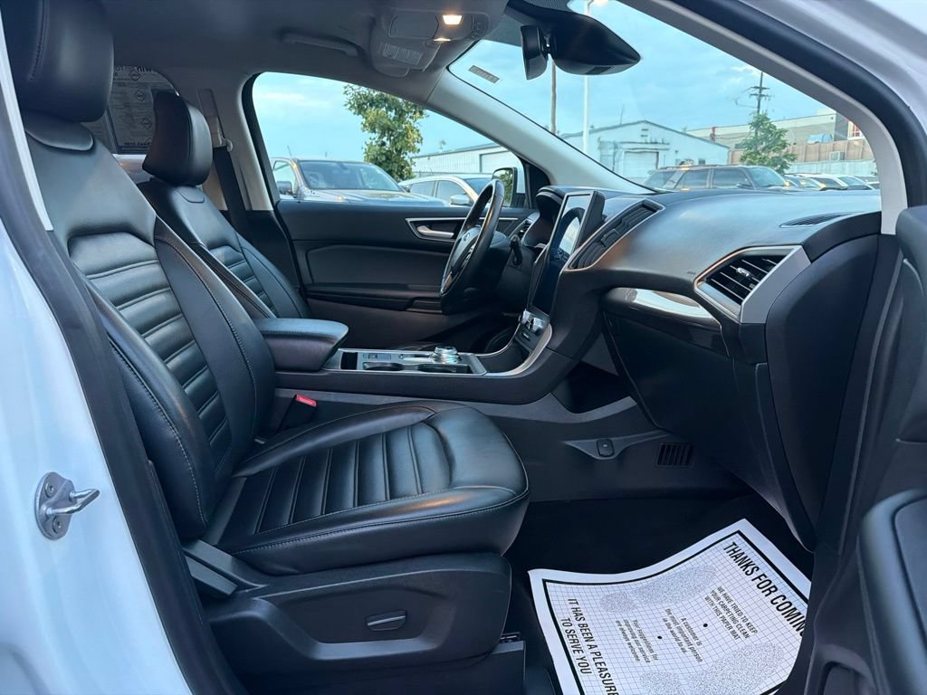 Used 2024 Ford Edge SEL AWD/4WD image 11