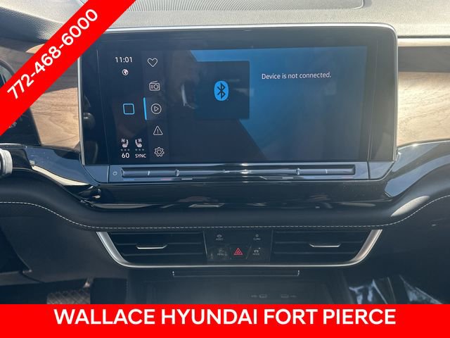 Used 2024 Volkswagen Atlas SE FWD image 20