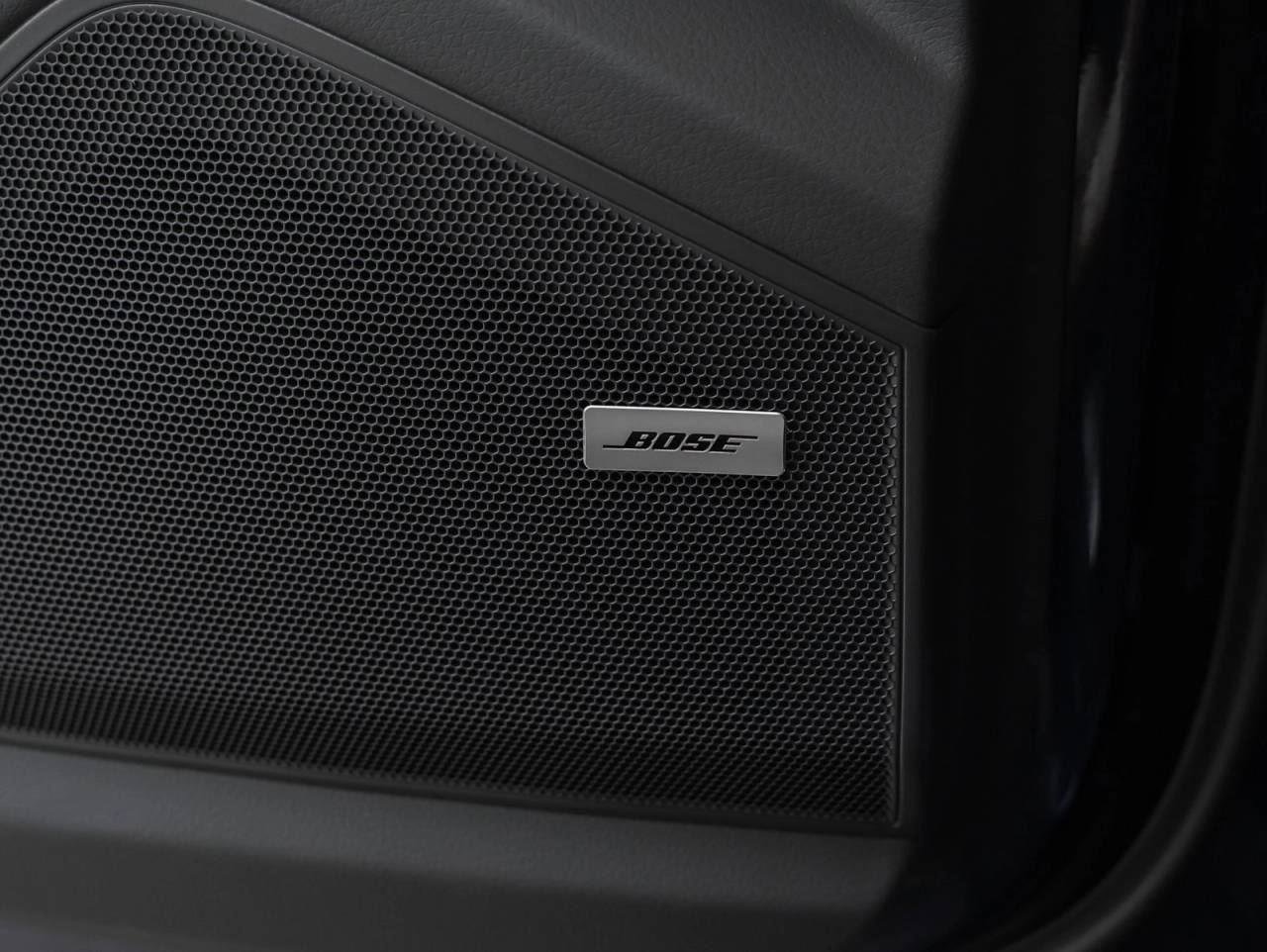 New 2025 Porsche Cayenne image 31