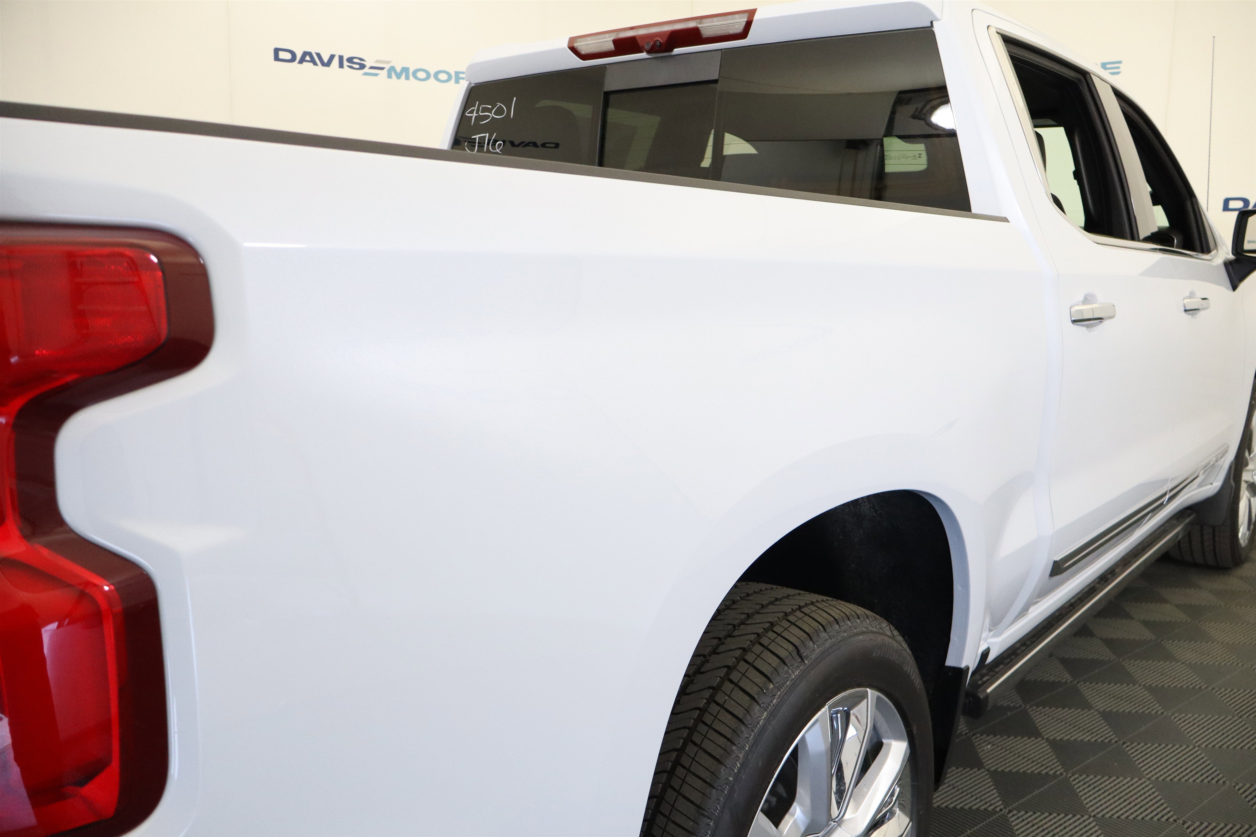 New 2026 Chevrolet Silverado 1500 High Country image 7