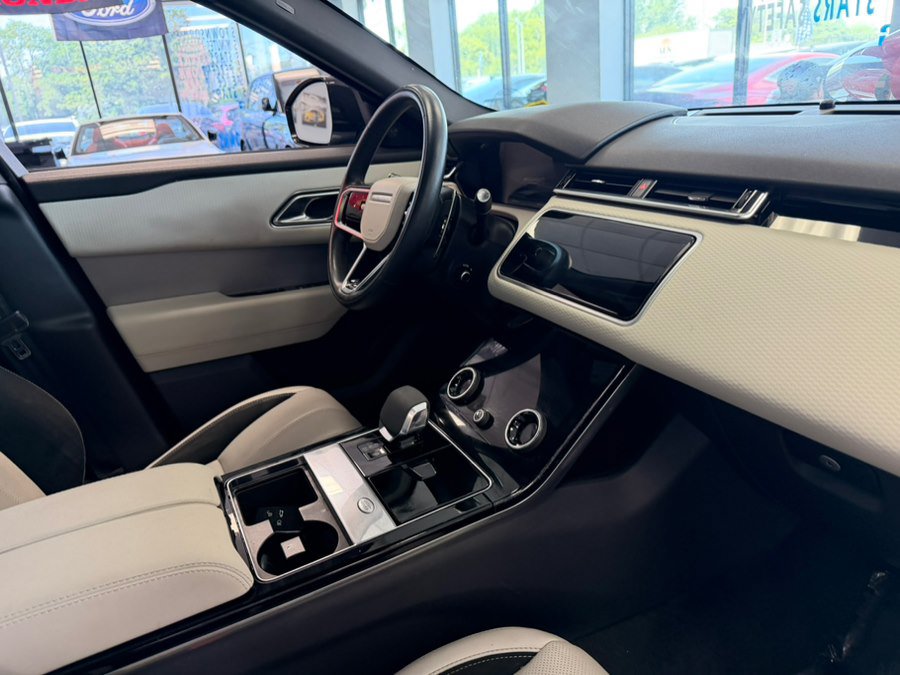 Used 2023 Land Rover Range Rover Velar R-Dynamic S AWD/4WD image 41