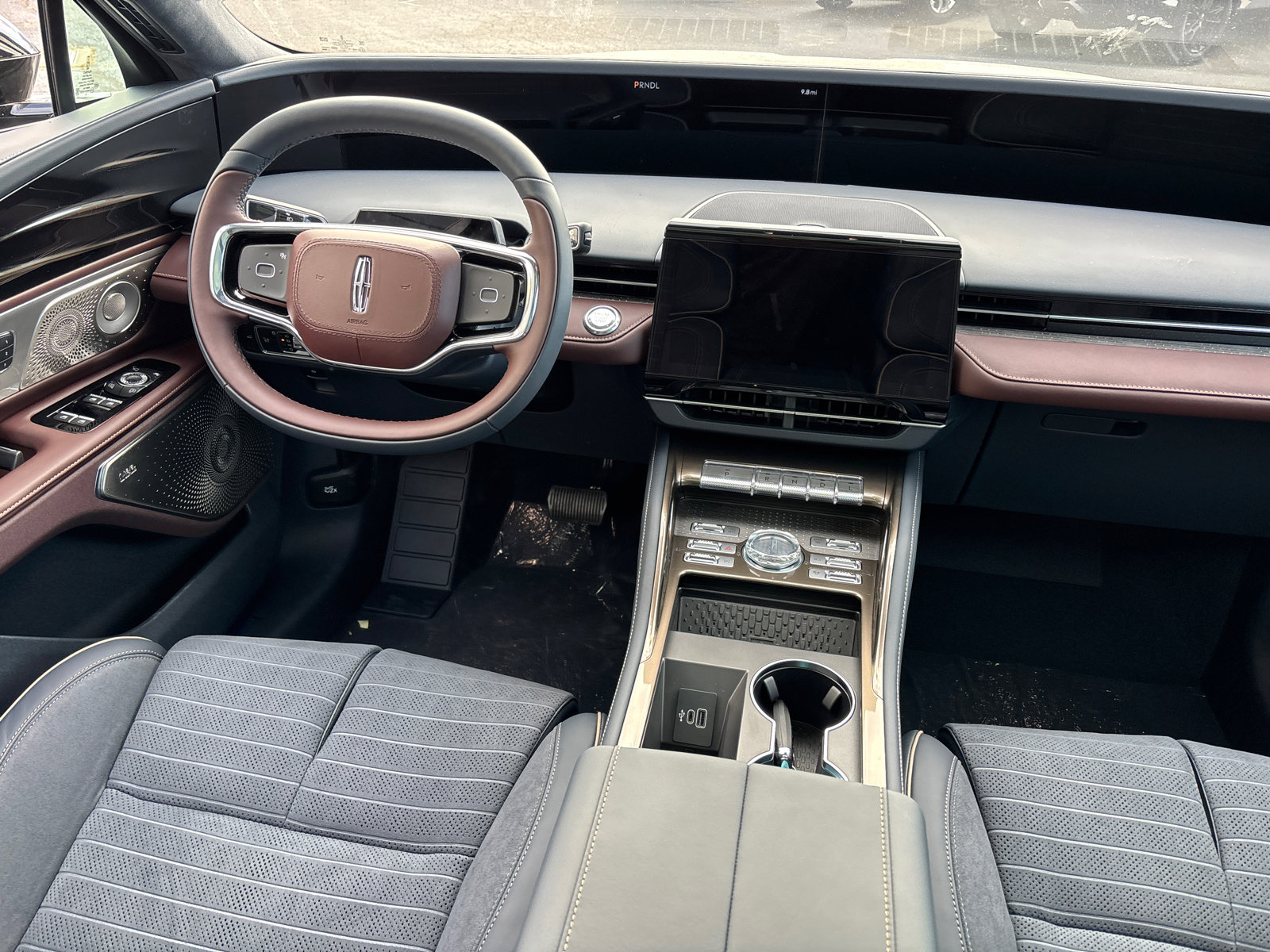 New 2026 Lincoln Nautilus Black Label w/ Jet Appearance Package image 32