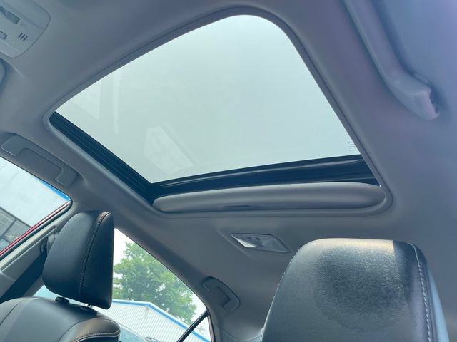 Used 2018 Toyota Corolla XLE FWD image 16