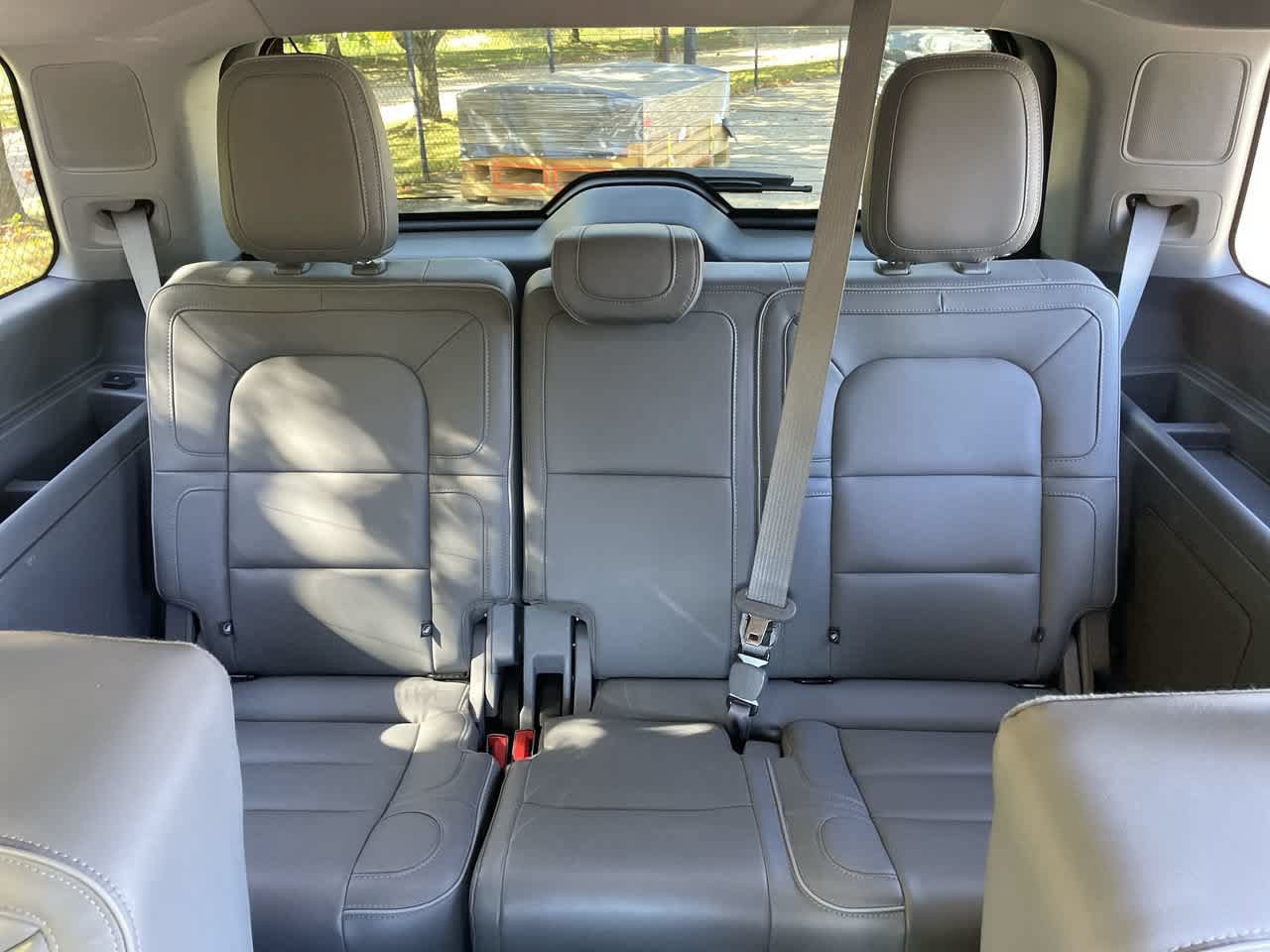 Used 2019 Lincoln Navigator Reserve AWD/4WD image 19